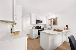 5523 Adobe Falls Rd, San Diego, CA 92120 - Photo 7