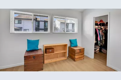 3380 Caminito Gandara, La Jolla, CA 92037 - Photo 13