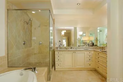 1040 Genter Street #205, La Jolla, CA 92037 - Photo 11