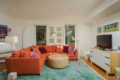 1040 Genter Street #205, La Jolla, CA 92037 - Photo 9