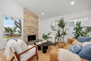 6428 Chiriqui Ln, Carlsbad, CA 92009 - Photo 9