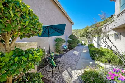28758 Vista Valley Dr, Vista, CA 92084 - Photo 29