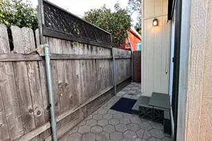 523 N Vulcan Ave, Encinitas, CA 92024 - Photo 17