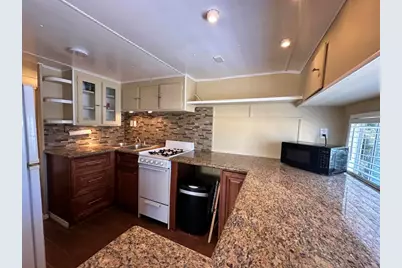 523 N Vulcan Avenue, Encinitas, CA 92024 - Photo 9