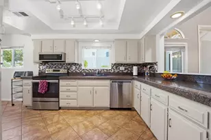 1428 Portofino Dr, Vista, CA 92081 - Photo 5