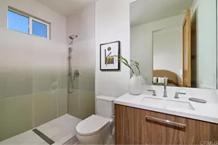 3905 Haines, San Diego, CA 92109 - Photo 9