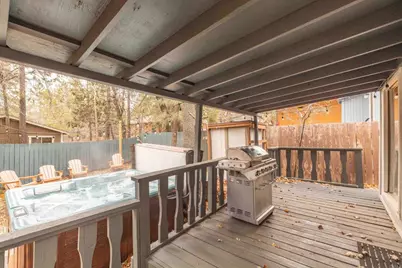 271 Leonard Ln, Sugarloaf, CA 92386 - Photo 17