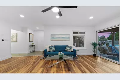 2517 Navarra Drive #1B, Carlsbad, CA 92009 - Photo 7