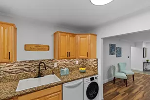 2517 Navarra Dr, Carlsbad, CA 92009 - Photo 17