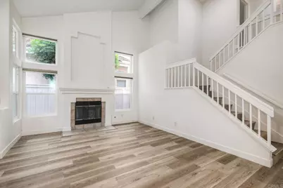 1043 Cordoba Way, Vista, CA 92081 - Photo 3