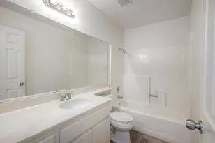 1043 Cordoba Way, Vista, CA 92081 - Photo 21