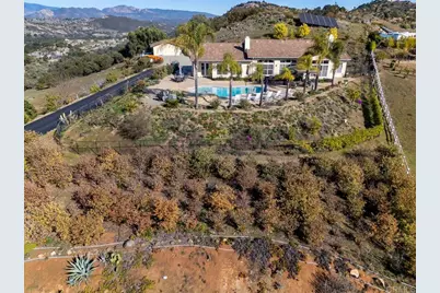 27051 Toyon Ridge Trail, Valley Center, CA 92082 - Photo 51