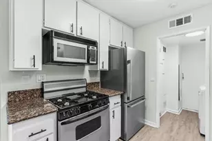 1114 Madera Ln, Vista, CA 92084 - Photo 13