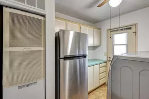 1164 Via Santa Paulo, Vista, CA 92081 - Photo 21