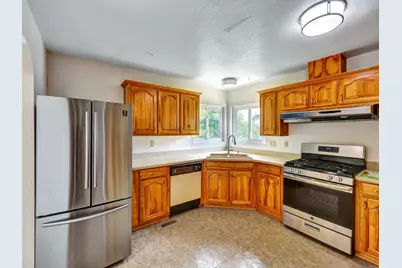 1164 Via Santa Paulo, Vista, CA 92081 - Photo 15