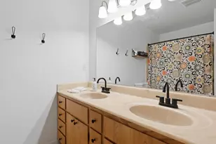 2265 Warmlands Ave, Vista, CA 92084 - Photo 27