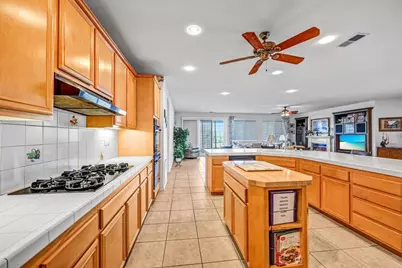 1898 Almagro Lane, Escondido, CA 92026 - Photo 7