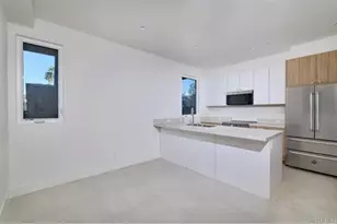 3903 Haines, San Diego, CA 92109 - Photo 7