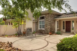 27245 Tumbleweed Trl, Valley Center, CA 92082 - Photo 3