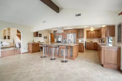 2740 Crownpoint Pl, Escondido, CA 92027 - Photo 9