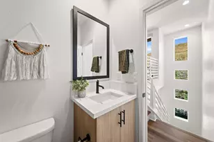 647 Fahrenheit Dr, San Marcos, CA 92078 - Photo 9