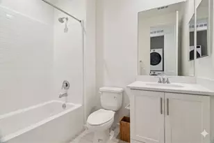 2536 Broom Ln, Carlsbad, CA 92008 - Photo 15