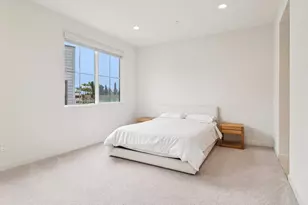 2536 Broom Ln, Carlsbad, CA 92008 - Photo 11