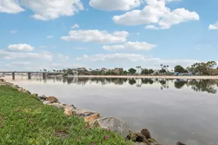 7126 Marina Pacifica Dr, Long Beach, CA 90803 - Photo 49