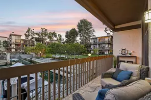 7126 Marina Pacifica Dr, Long Beach, CA 90803 - Photo 25