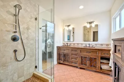1007 Eolus Avenue, Encinitas, CA 92024 - Photo 19