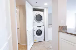 400 N Pacific St, Oceanside, CA 92054 - Photo 27