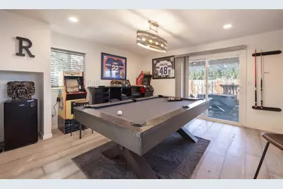1011 W Fairway, Big Bear Lake, CA 92314 - Photo 7