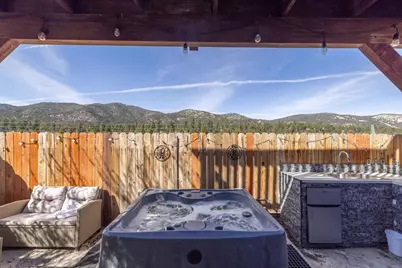 1011 W Fairway, Big Bear Lake, CA 92314 - Photo 33