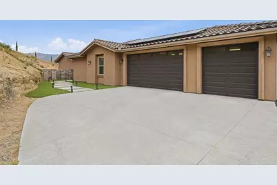 1910 Harbison Canyon Rd, El Cajon, CA 92019 - Photo 3