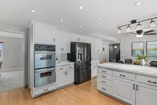 136 Helen Way, Escondido, CA 92025 - Photo 19