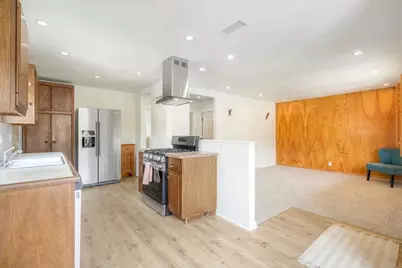 3607 Frenzel Circle, Oceanside, CA 92056 - Photo 3