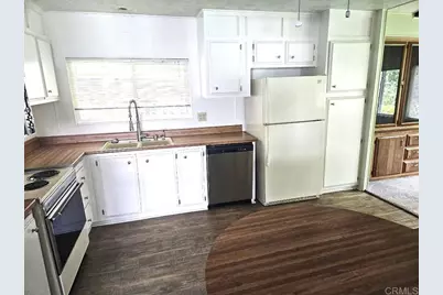 8975 Lawrence Welk Drive #424, Escondido, CA 92026 - Photo 7