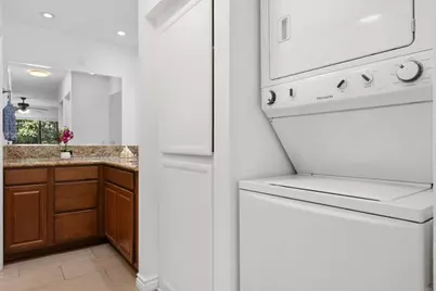 333 N Melrose Dr. #F, Vista, CA 92083 - Photo 17