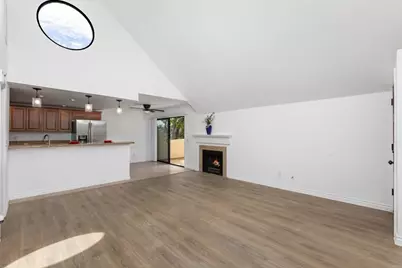 333 N Melrose Dr. #F, Vista, CA 92083 - Photo 29