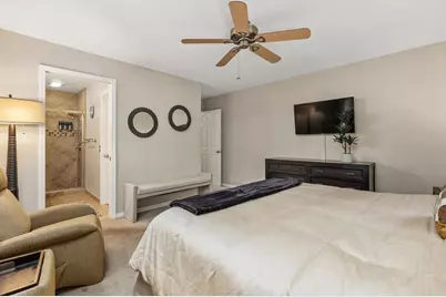 220 Journeys End, Vista, CA 92083 - Photo 17