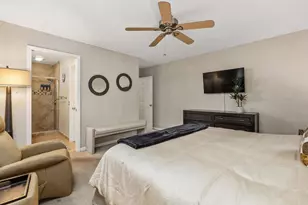 220 Journeys End, Vista, CA 92083 - Photo 17