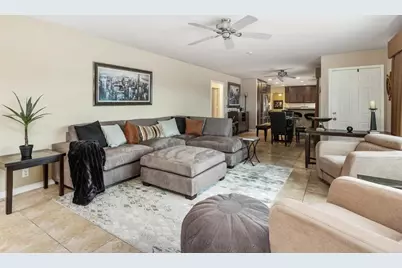 220 Journeys End, Vista, CA 92083 - Photo 9