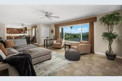 220 Journeys End, Vista, CA 92083 - Photo 7