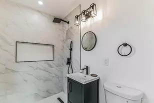 631 633 S Gregory St, San Diego, CA 92113 - Photo 3