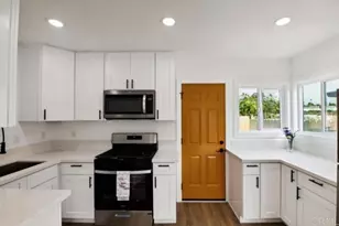 631 633 S Gregory St, San Diego, CA 92113 - Photo 3