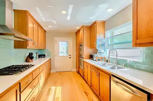 533 Bonair Way, La Jolla, CA 92037 - Photo 11