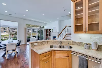 4529 Cove Drive, Carlsbad, CA 92008 - Photo 19