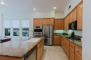 6374 Paseo Aspada St, Carlsbad, CA 92009 - Photo 9