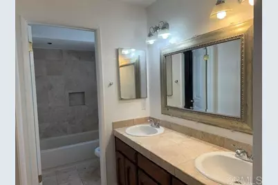 390 E Madison #A, El Cajon, CA 92020 - Photo 13
