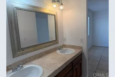 390 E Madison #A, El Cajon, CA 92020 - Photo 15